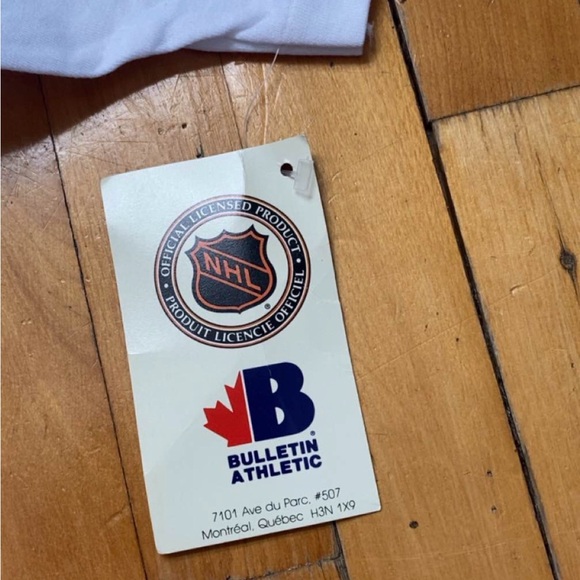 NHL White and Blue Nordiques Short Sleeve Tee - Picture 5 of 9